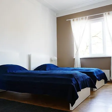 Cozy 2br On Vitosha Blvd - Next To Ndk Lägenhet *